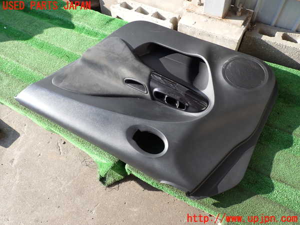 2UPJ-9235641234]ジューク NISMO(NF15)右前ドア内張り 中古_3