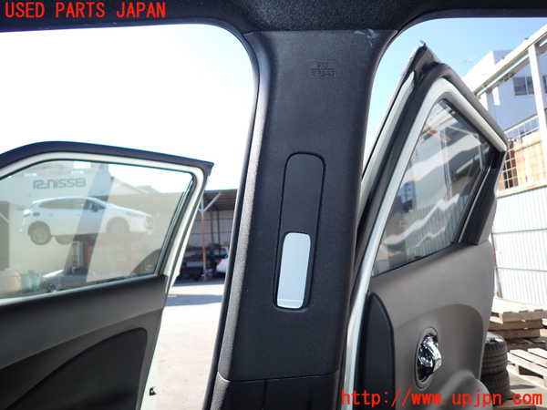 2UPJ-9235647665]ジューク NISMO(NF15)右センターピラートリム 中古_2