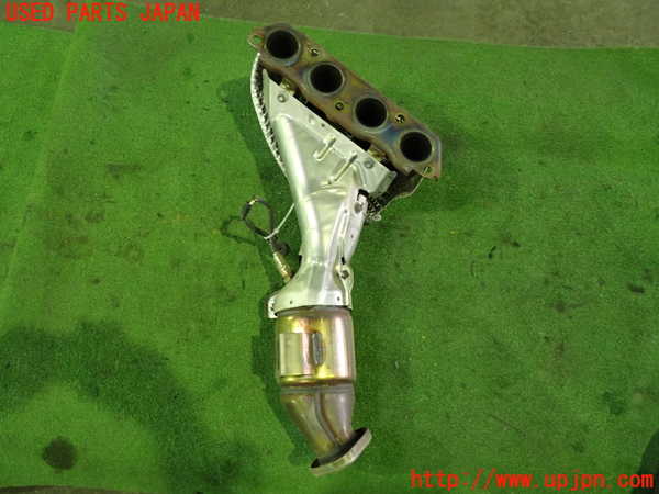 1UPJ-9235652041]ロードスター RF(NDERC)エキマニ1 触媒 マニバーター 中古_3