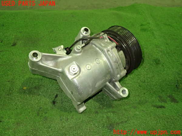 1UPJ-9235656025]ロードスター RF(NDERC)エアコンコンプレッサー 中古_4