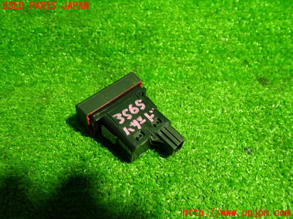 1UPJ-9235656290]ロードスター RF(NDERC)ハザードスイッチ 中古_2