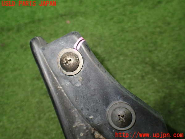 1UPJ-9235661454]ビート(PP1)右リアマッドガード(泥除け) 中古_4