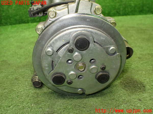 1UPJ-9235666025]ビート(PP1)エアコンコンプレッサー 中古_3