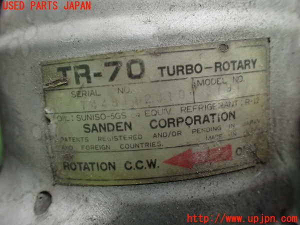 1UPJ-9235666025]ビート(PP1)エアコンコンプレッサー 中古_4