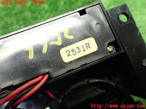 1UPJ-9235666066]ビート(PP1)エアコンスイッチ1 (ジャンク品) 中古_4