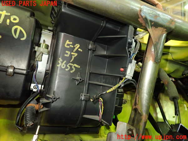 1UPJ-9235666100]ビート(PP1)ヒーターコア 中古_2