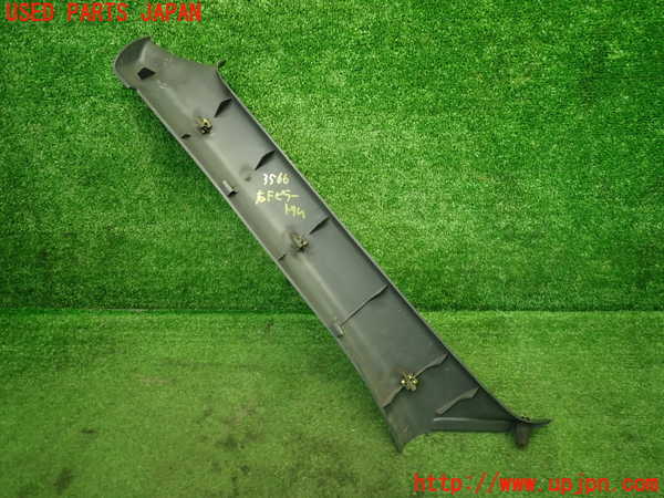 1UPJ-9235667655]ビート(PP1)右フロントピラートリム 中古_2