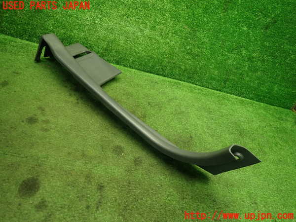 1UPJ-9235667675]ビート(PP1)右リアピラートリム 中古_2