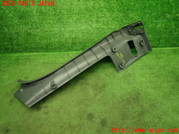 1UPJ-9235667680]ビート(PP1)左リアピラートリム 中古_5
