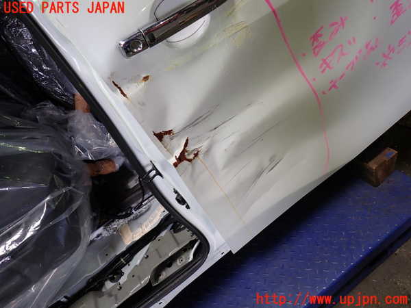 1UPJ-9235671230]セレナ e-POWER(GFC28)右前ドア (ジャンク品) 中古(43R-00033 M2H3)_2