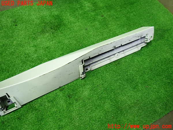 1UPJ-9235671390]セレナ e-POWER(GFC28)右サイドステップ 中古_2