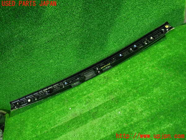 1UPJ-9235671559]セレナ e-POWER(GFC28)リアフィニッシャー 中古_2