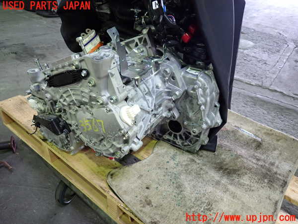 1UPJ-9235673010]セレナ e-POWER(GFC28)ミッション AT HR14DDe-EM57 中古_2