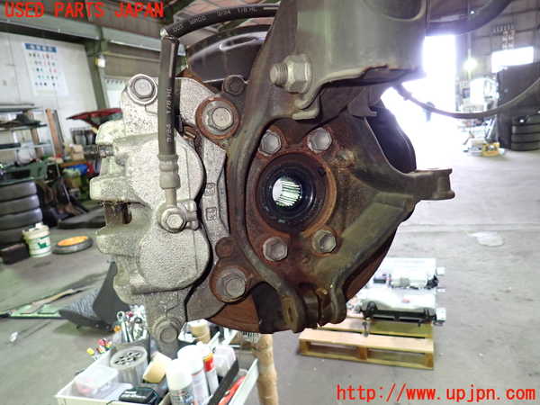 1UPJ-9235674290]セレナ e-POWER(GFC28)右フロントナックルハブ 中古_2