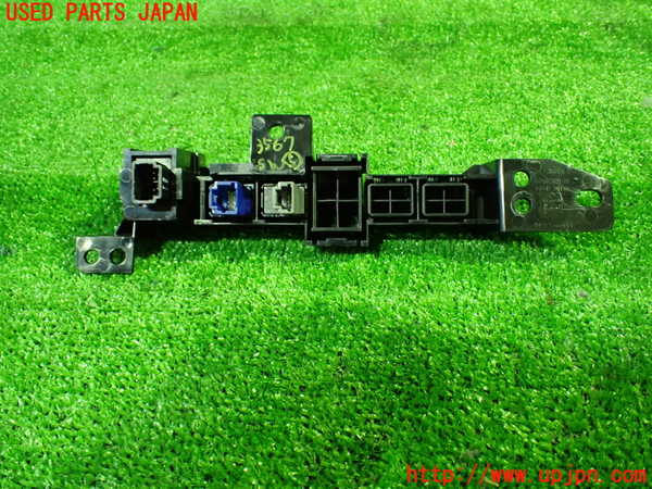 1UPJ-9235676310]セレナ e-POWER(GFC28)スイッチ5 (パワースライドドア) 中古_2