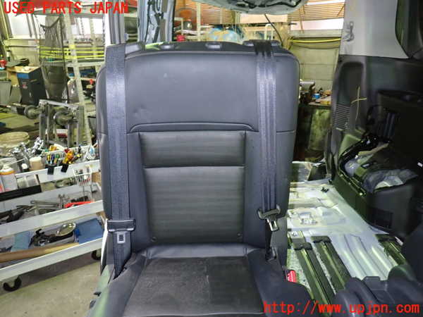 1UPJ-9235677145]セレナ e-POWER(GFC28)右2列目シート 中古_2