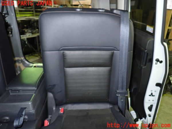 1UPJ-9235677175]セレナ e-POWER(GFC28)左2列目シート 中古_2