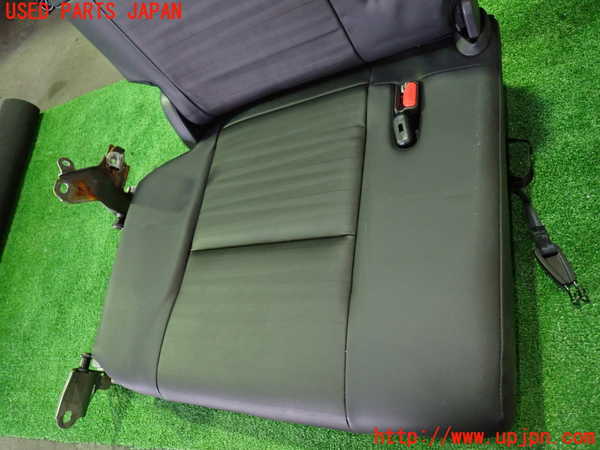 1UPJ-9235677235]セレナ e-POWER(GFC28)右3列目シート 中古_3