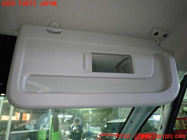 1UPJ-9235677625]セレナ e-POWER(GFC28)室内サンバイザー右側 中古_3