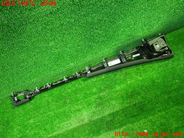 1UPJ-9235677842]セレナ e-POWER(GFC28)小物入れ2 中古_3