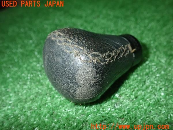 3UPJ=9235680614]ロードスター(NA6CE)MOMO モモ シフトノブ 中古_3