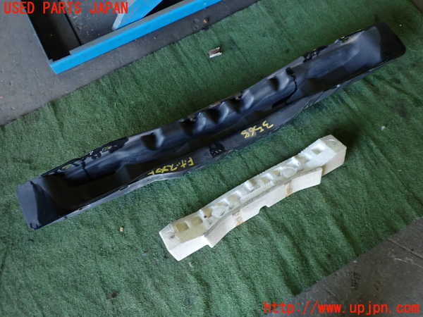 1UPJ-9235681014]ロードスター(NA6CE)フロントバンパーホースメント 中古_4