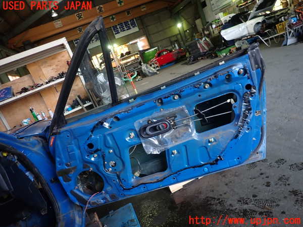 1UPJ-9235681230]ロードスター(NA6CE)右ドア 中古 NSG M498 43R-00014_4