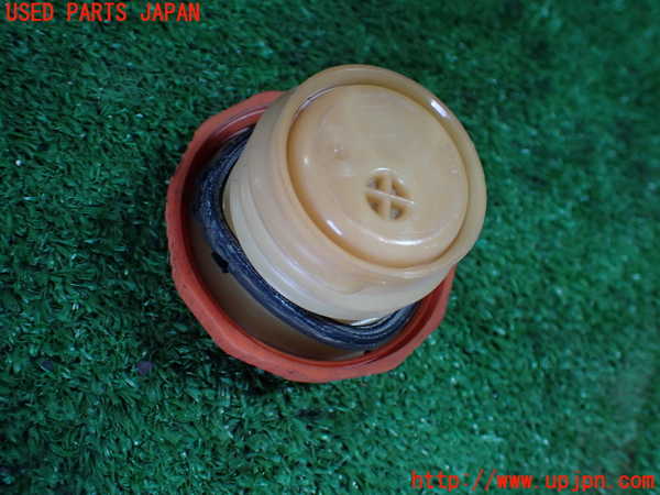 1UPJ-9235681690]ロードスター(NA6CE)フューエルリッド 中古_3