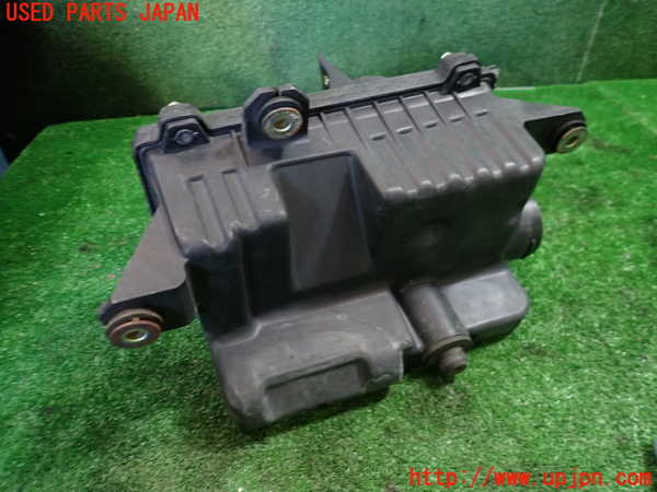 1UPJ-9235682560]ロードスター(NA6CE)エアクリーナーボックス 中古_3