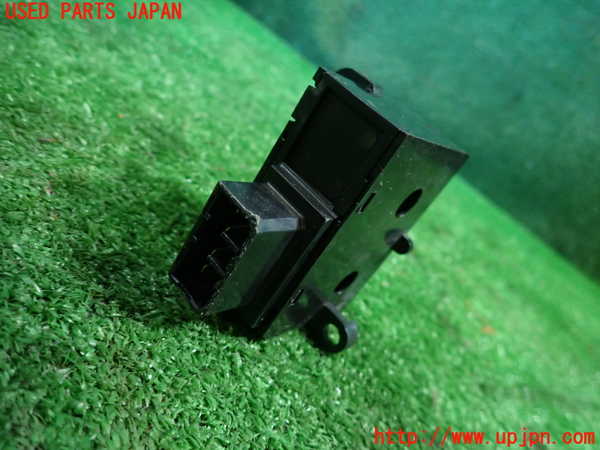 1UPJ-9235686290]ロードスター(NA6CE)ハザードスイッチ 中古_2