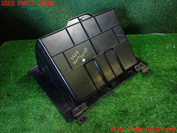 1UPJ-9235687516]ロードスター(NA6CE)グローブボックス1 中古_4