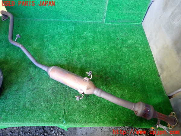 1UPJ-9235692651]ヤリス(YARIS)(MXPA10)センターパイプ1 中古_2