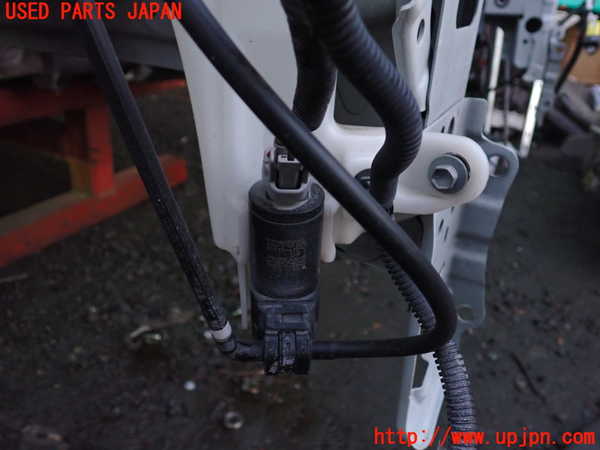 1UPJ-9235696791]ヤリス(YARIS)(MXPA10)ウォッシャータンク1 中古_2