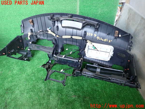1UPJ-9235697505]ヤリス(YARIS)(MXPA10)ダッシュボード 中古_2