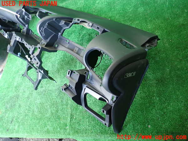 1UPJ-9235697505]ヤリス(YARIS)(MXPA10)ダッシュボード 中古_4