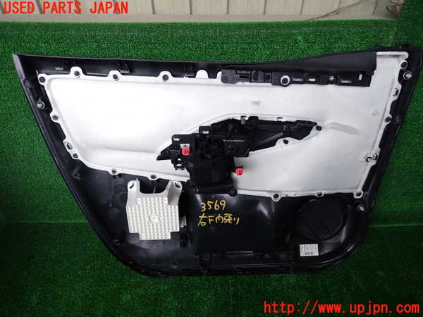 1UPJ-9235691234]ヤリス(YARIS)(MXPA10)右前ドア内張り 中古_3
