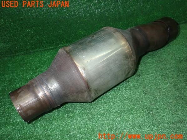 3UPJ=9235700159]BMW X1(HT20 F48)純正 82190678 触媒 カット済み 中古_2