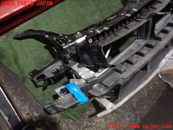 2UPJ-9235701041]BMW X1 F48(HT20)コアサポート 中古_2