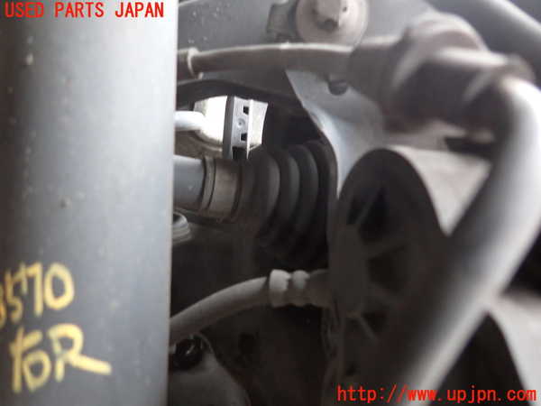 2UPJ-9235704020]BMW X1 F48(HT20)右リアドライブシャフト 中古_2