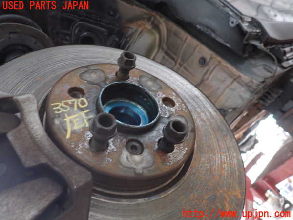 2UPJ-9235704295]BMW X1 F48(HT20)左フロントナックルハブ 中古_2