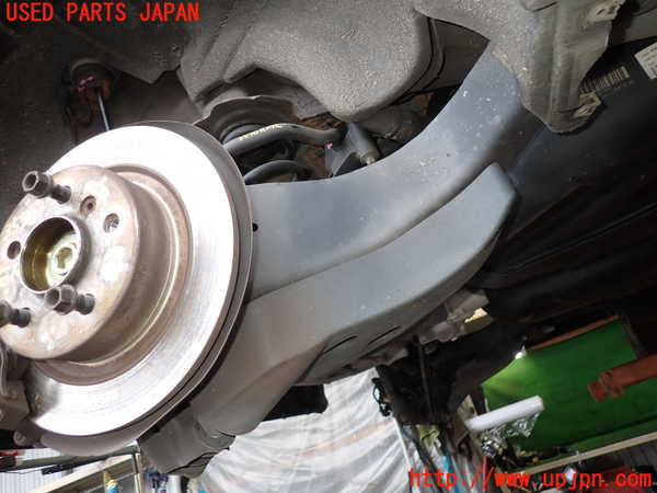 2UPJ-9235704300]BMW X1 F48(HT20)右リアナックルハブ 中古_2