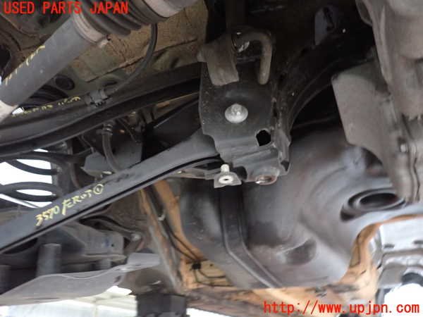 2UPJ-9235705295]BMW X1 F48(HT20)リアメンバー 中古_3