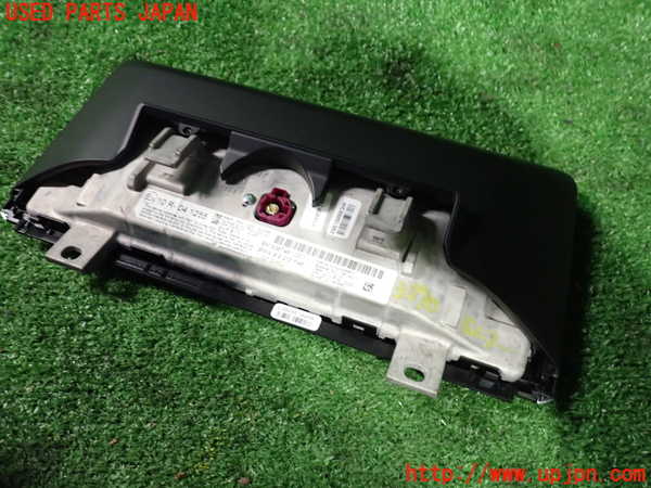 2UPJ-9235706629]BMW X1 F48(HT20)モニター 中古_2
