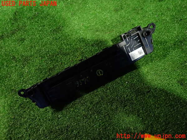 2UPJ-9235706306]BMW X1 F48(HT20)スイッチ1 (プログラマブルボタン) 中古_2