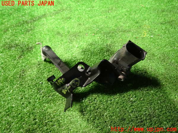 2UPJ-9235706382]BMW X1 F48(HT20)センサー2 中古_2