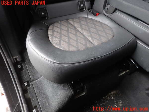 2UPJ-9235707405]BMW X1 F48(HT20)右リアシート 中古_3