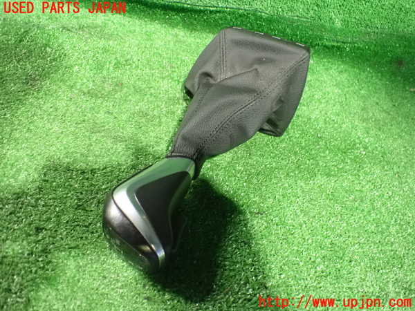 2UPJ-9235707570]BMW X1 F48(HT20)シフトノブ 中古_2