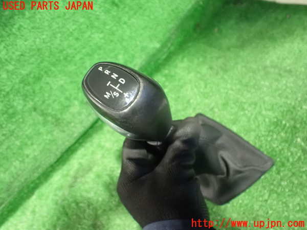 2UPJ-9235707570]BMW X1 F48(HT20)シフトノブ 中古_3