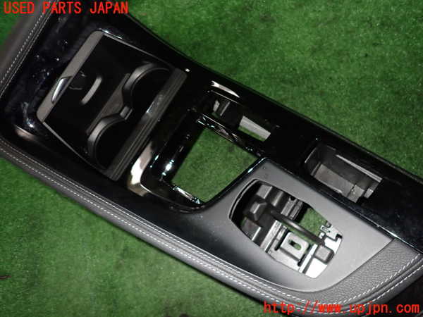 2UPJ-9235707540]BMW X1 F48(HT20)センターコンソール 中古_3