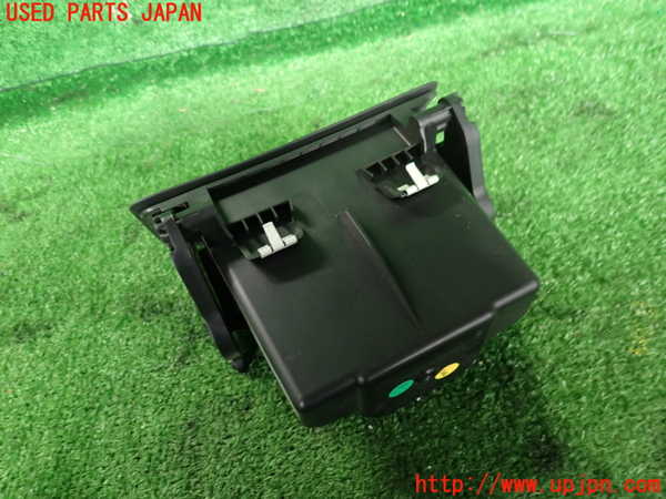 2UPJ-9235707841]BMW X1 F48(HT20)小物入れ1 中古_4